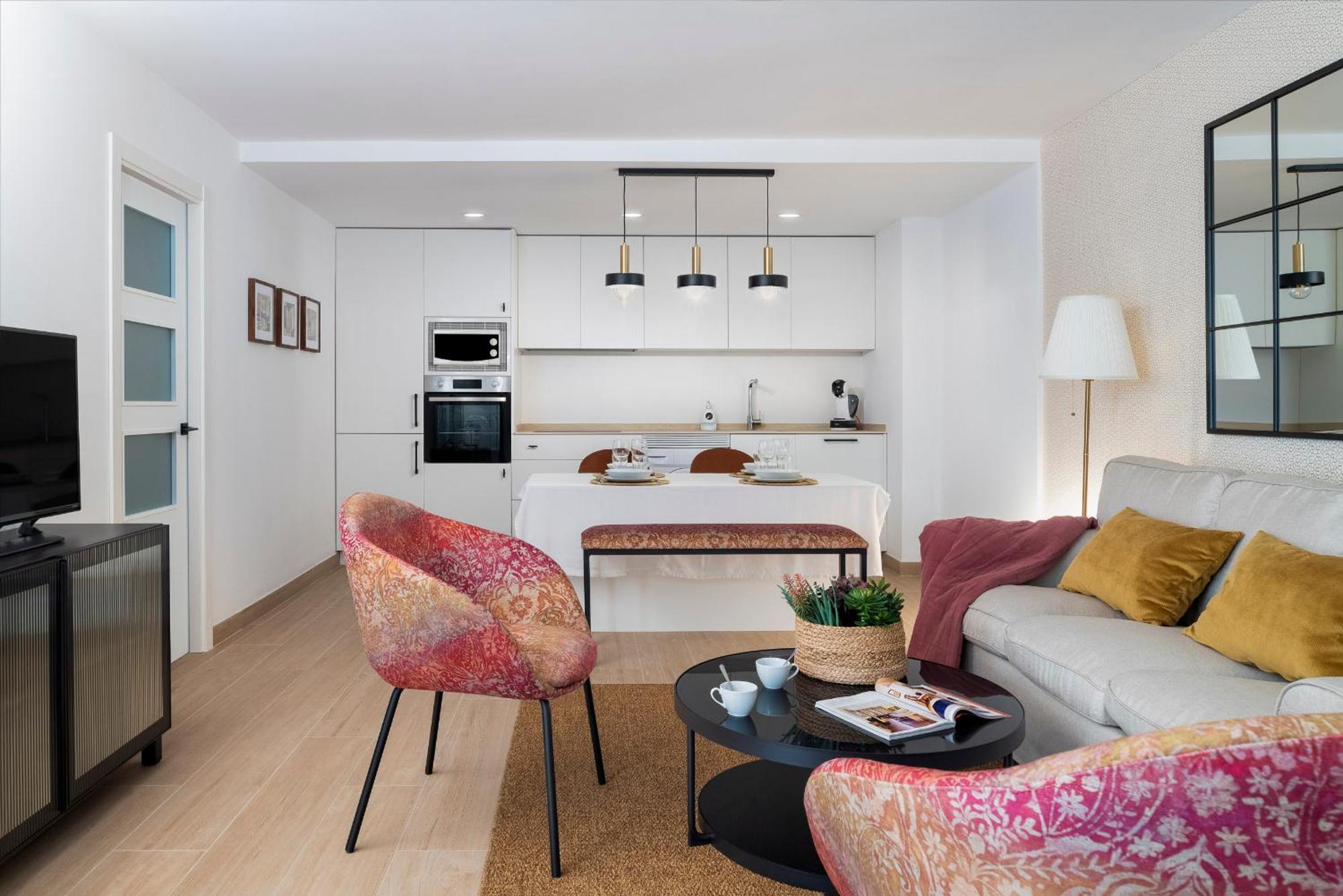 Alohamundi Plaza Nueva Apartment Sevilla Bagian luar foto