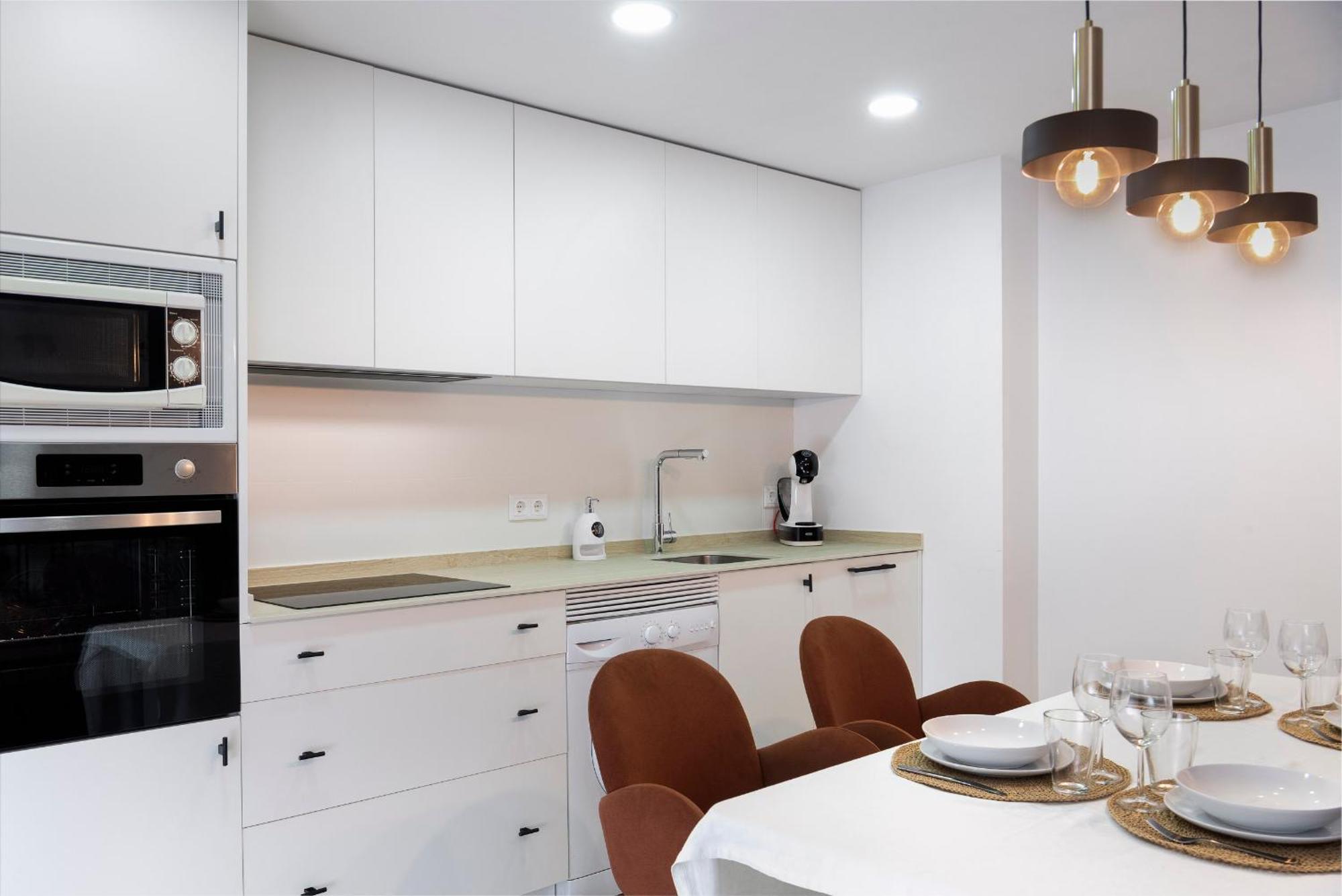 Alohamundi Plaza Nueva Apartment Sevilla Bagian luar foto